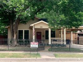 featured image of 1905 S Henderson St