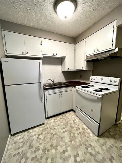 1323 S 10 - Photo 3 of 4