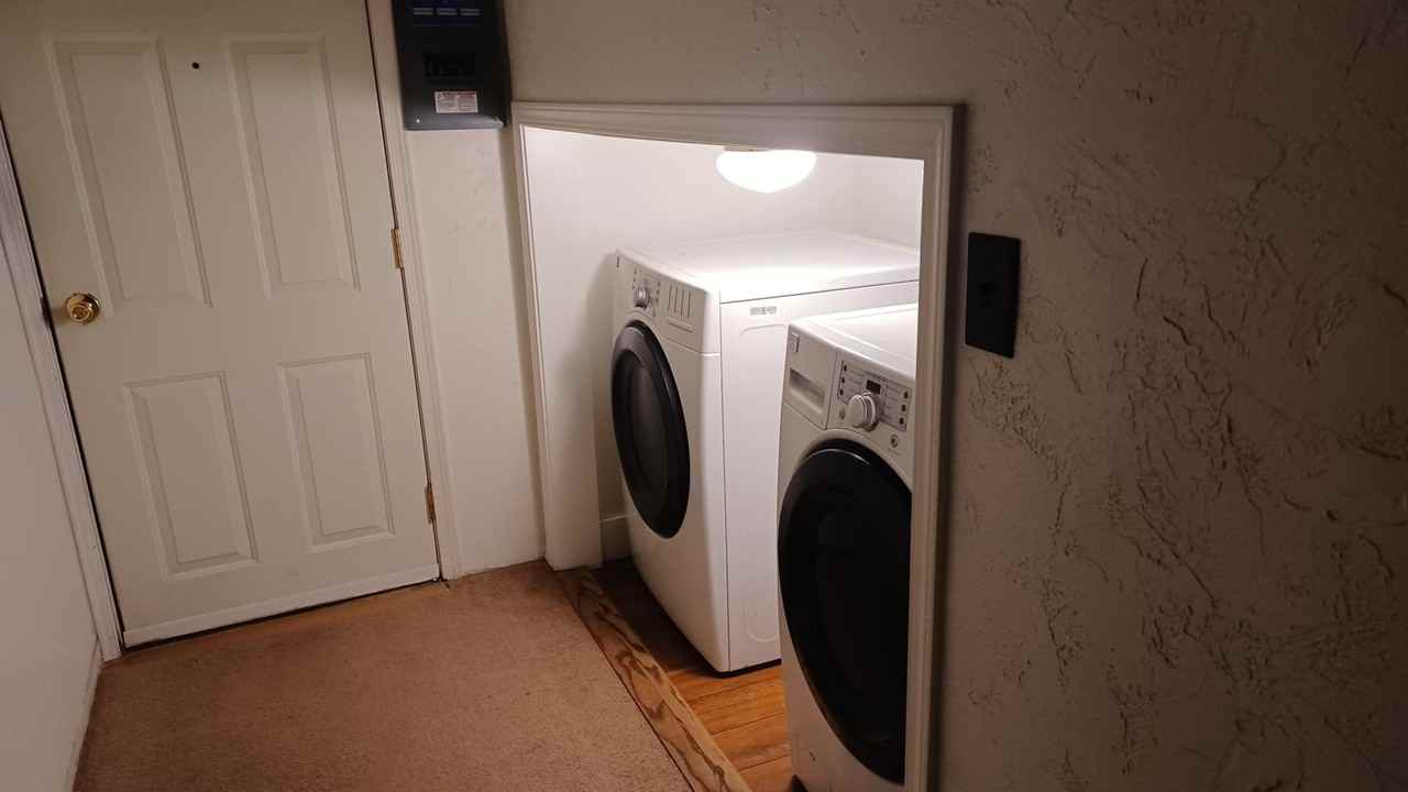1034 6th Ave S #3 - Photo 2 of 19