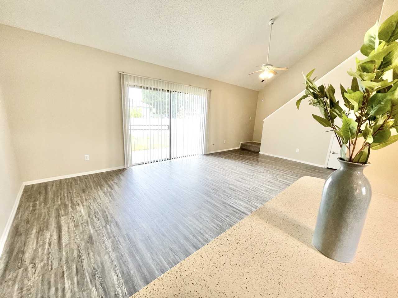 2562 Monica Ct #2562 - Photo 2 of 24