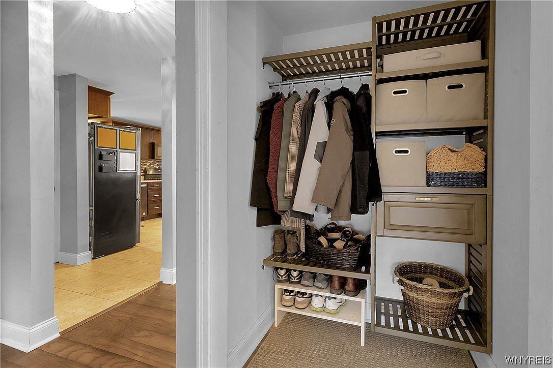 169 Calvin Ct N #NA - Photo 3 of 21