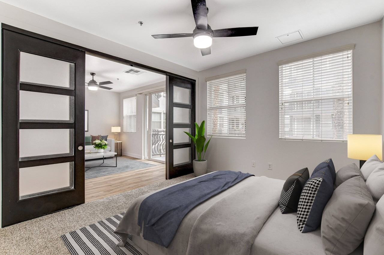 Las Vegas Grand - Photo 4 of 50