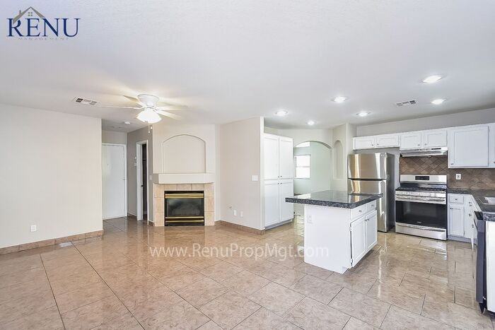 6572 Grand Oaks Dr - Photo 3 of 17