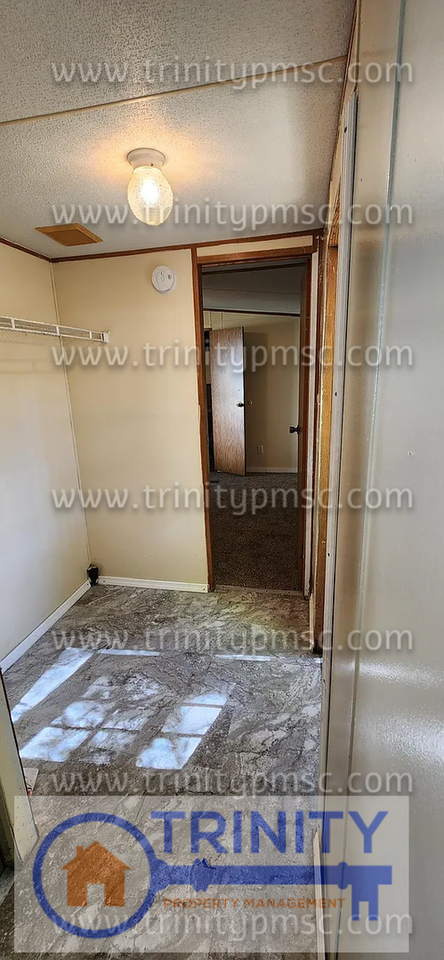 229 Duke Dr - Photo 2 of 11