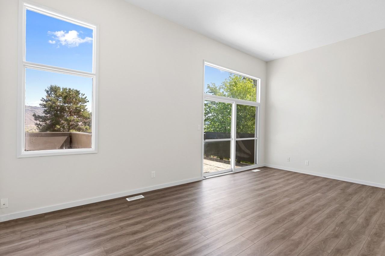 Highland Villas - Photo 3 of 18