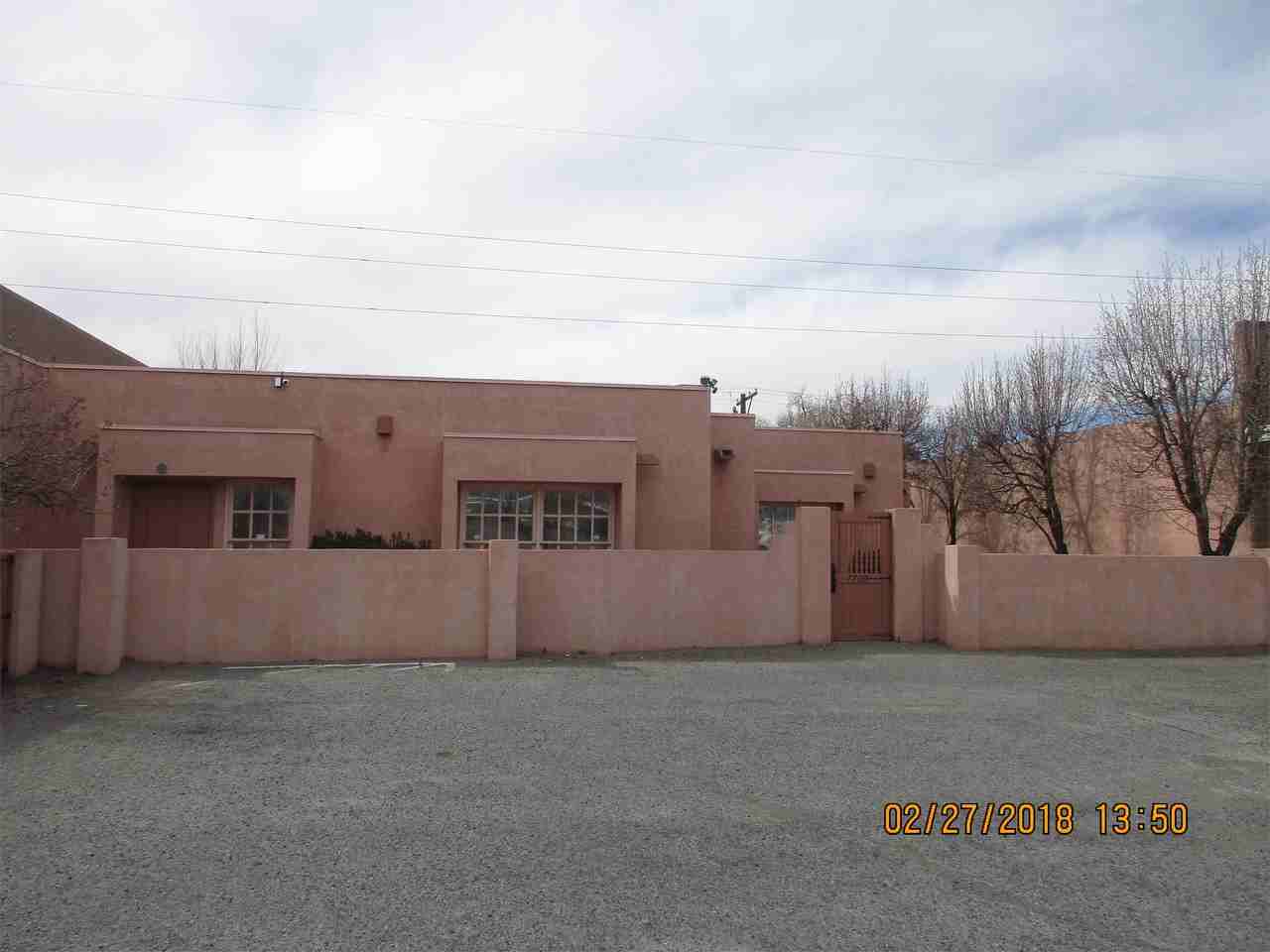 1709 Girard Blvd Ne #1 - Photo 2 of 20