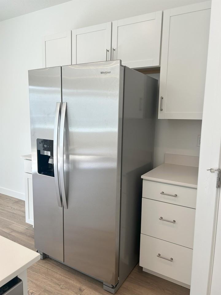 613 N Pear Dr #1 - Photo 7 of 27