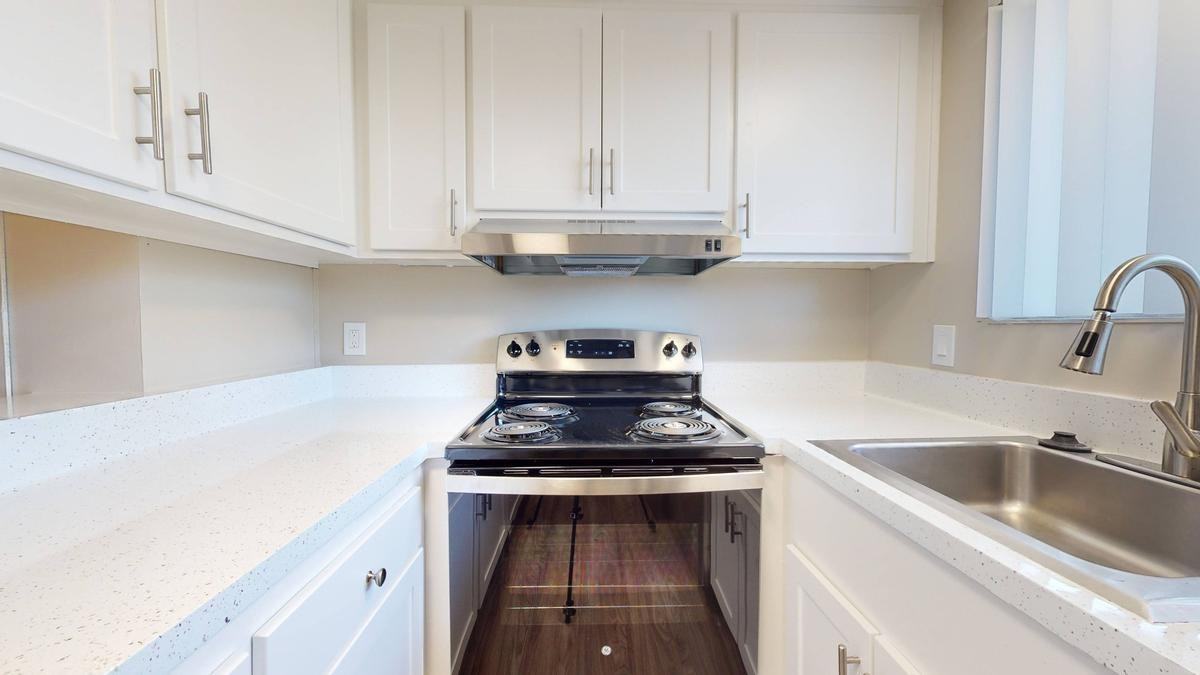 19 Panorama Dr - Photo 5 of 13