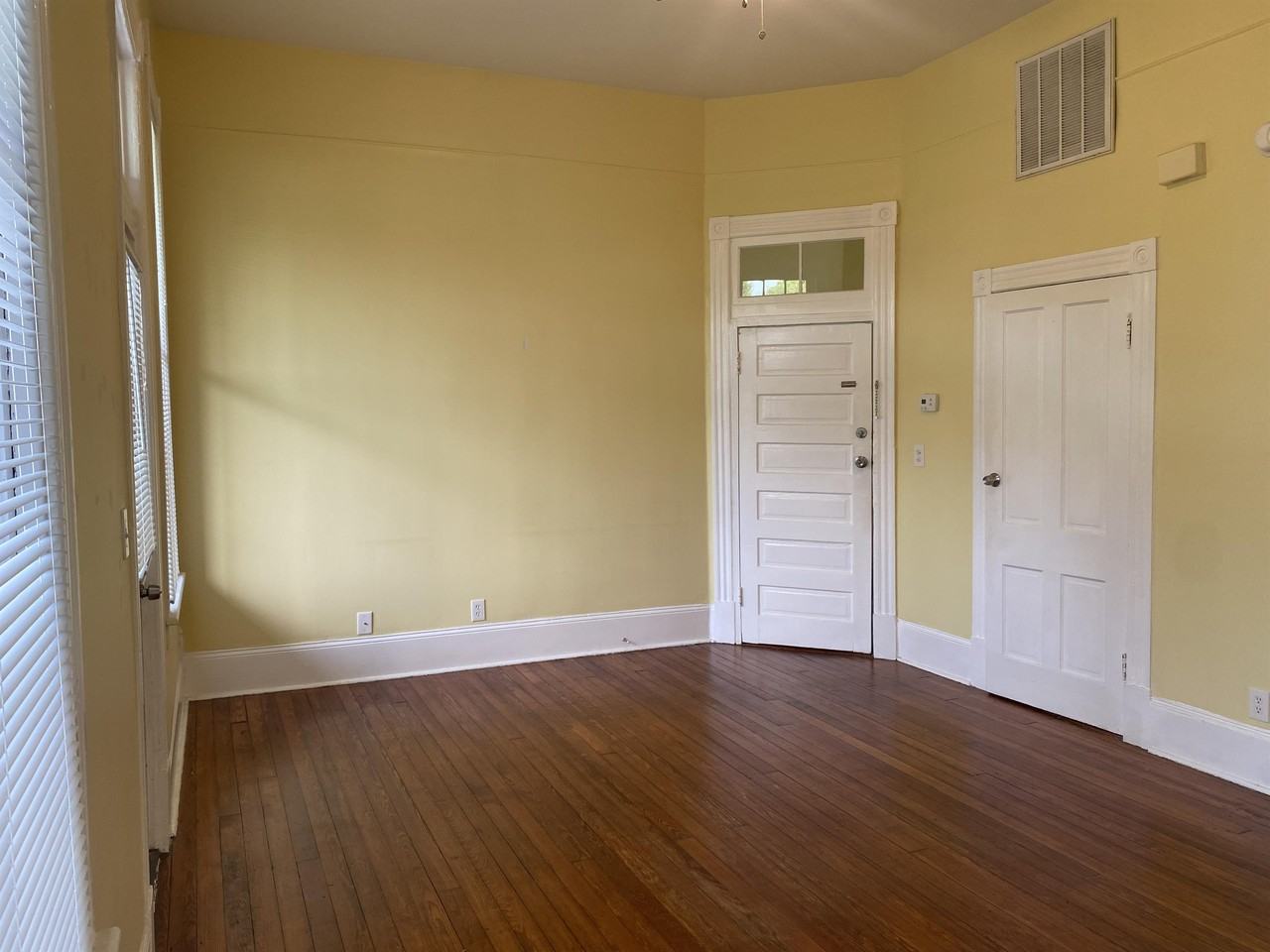 1116 Habersham St #402-2 - Photo 6 of 25
