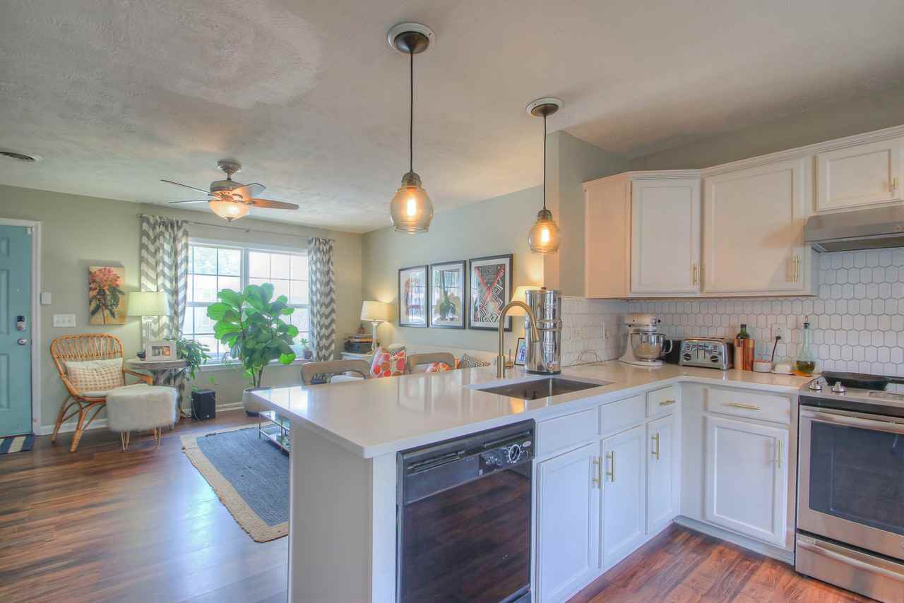 111 Cleveland St #1 - Photo 7 of 35