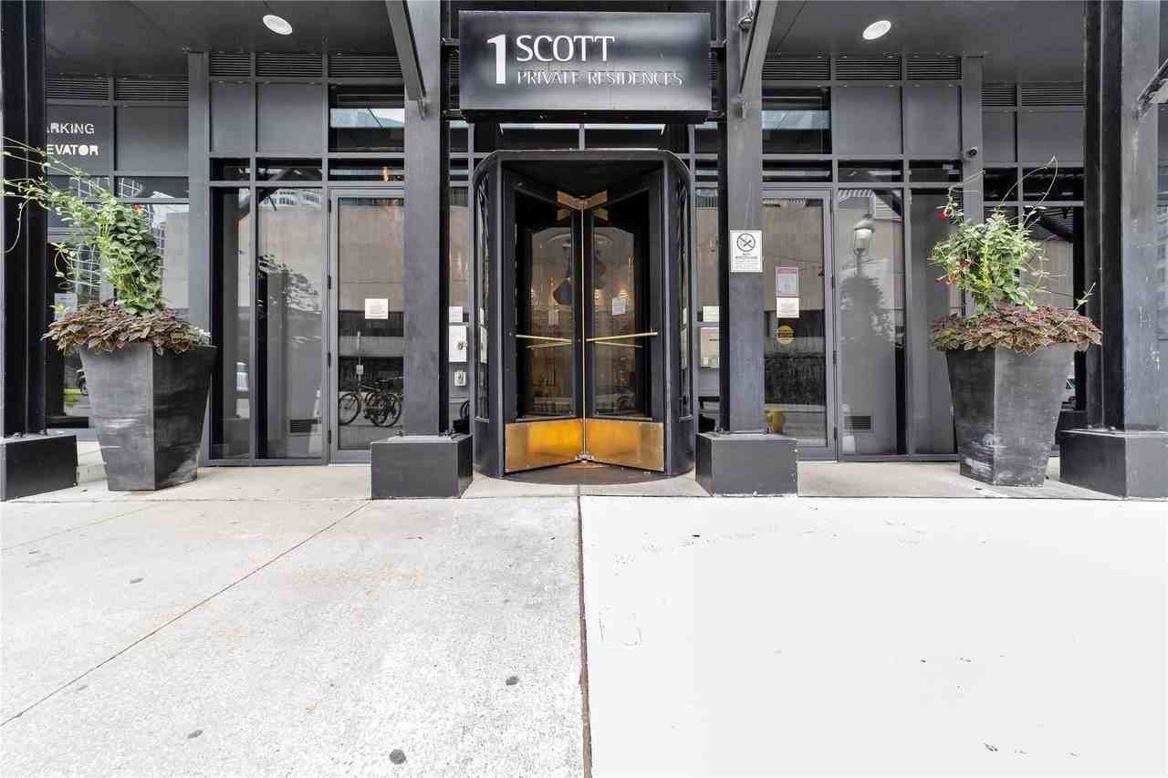 1 Scott Street #2401W