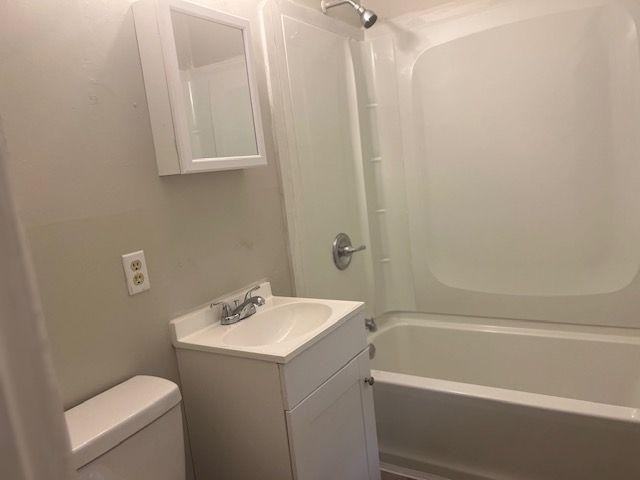347 Searcy St - Photo 3 of 6