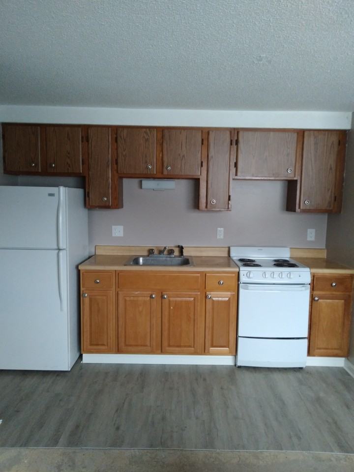 6343 Robinson Rd - Photo 5 of 7