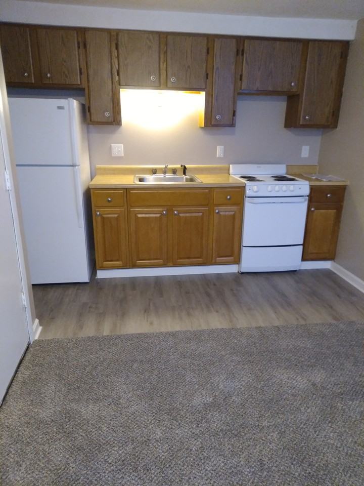 6343 Robinson Rd - Photo 6 of 7