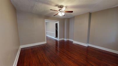 247 Rutland Ave - Photo 3 of 10