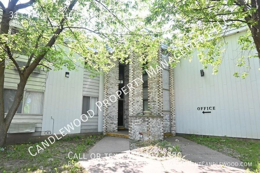 311 W Kalsched St Rm 1 - Photo 3 of 8