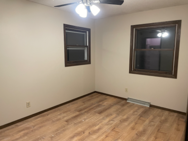 5217 Trafalger Pl - Photo 3 of 10