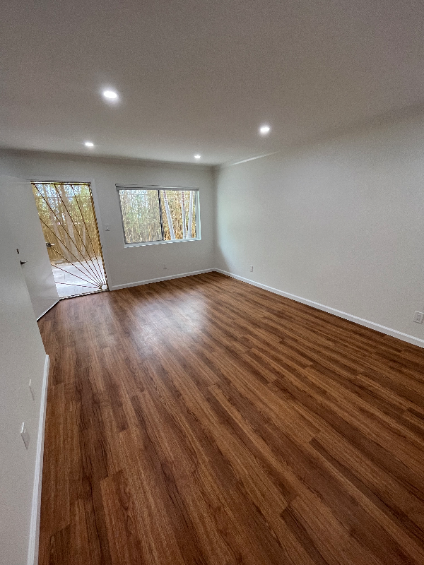 3911 Oregon St #5 - Photo 2 of 11