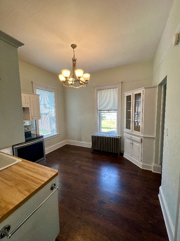 531 W Grand Ave #B - Photo 3 of 14