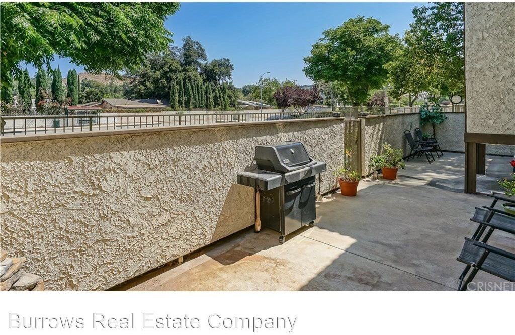 18031 River Cir #6 - Photo 2 of 18