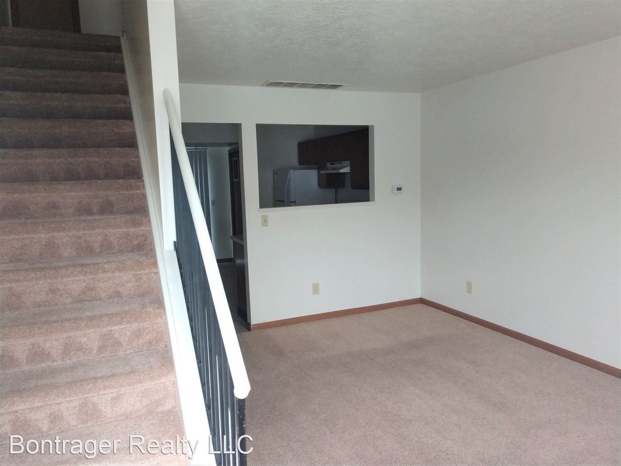 206 S. Silverwood Lane - Photo 2 of 6