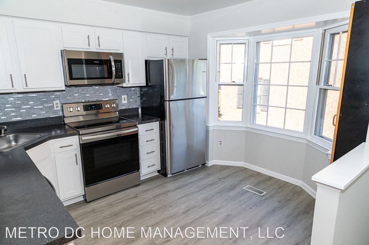 130 S Wise St - Photo 2 of 28