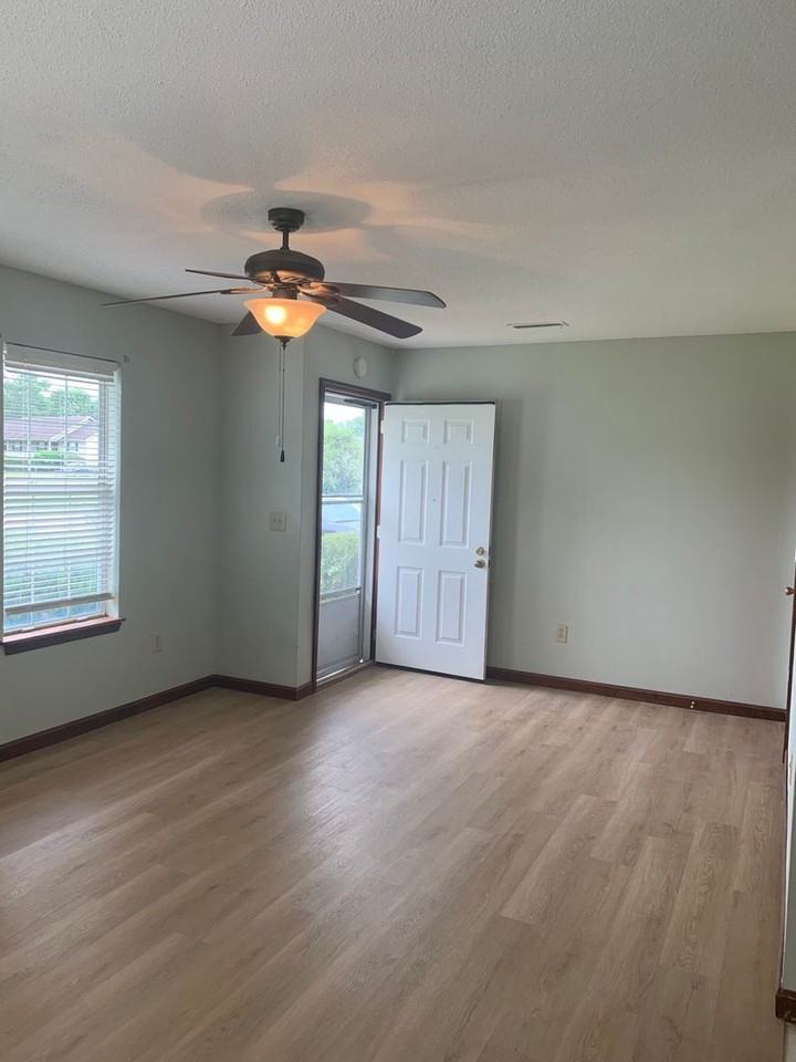 337 337 Sunshine Circle - Sunshine Circle - Photo 2 of 18