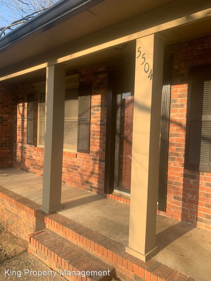 5504 Ashwood Dr - Photo 2 of 20