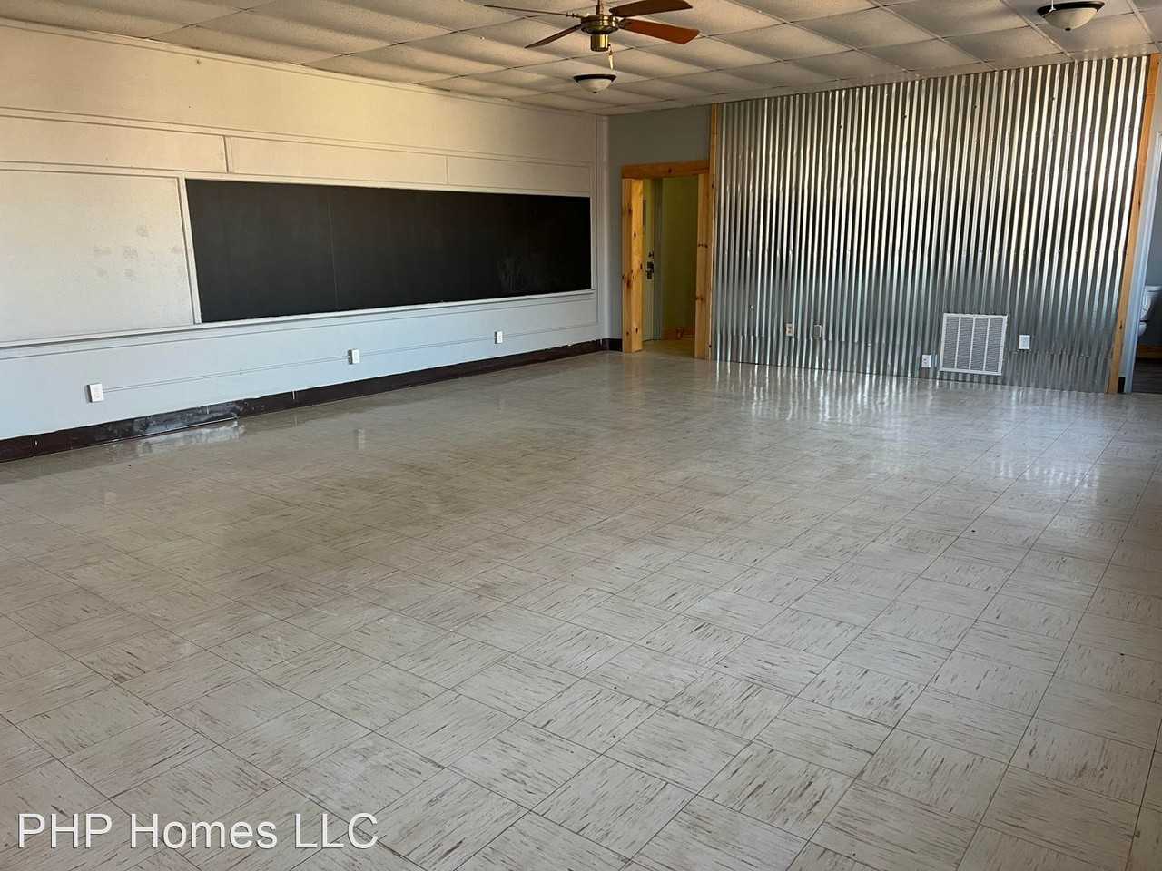 345 6Th Street - Photo 3 of 6