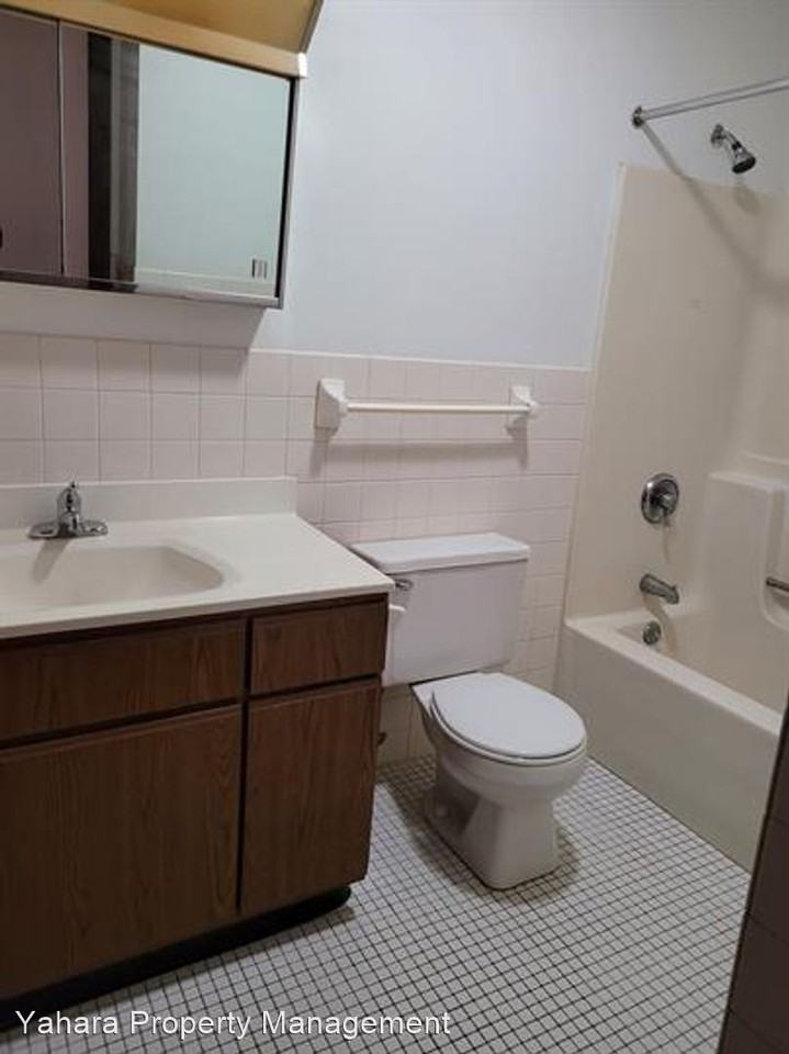 East Slifer Street - Photo 3 of 9