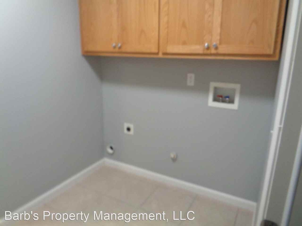 929 - 931 Wassom - Photo 2 of 12