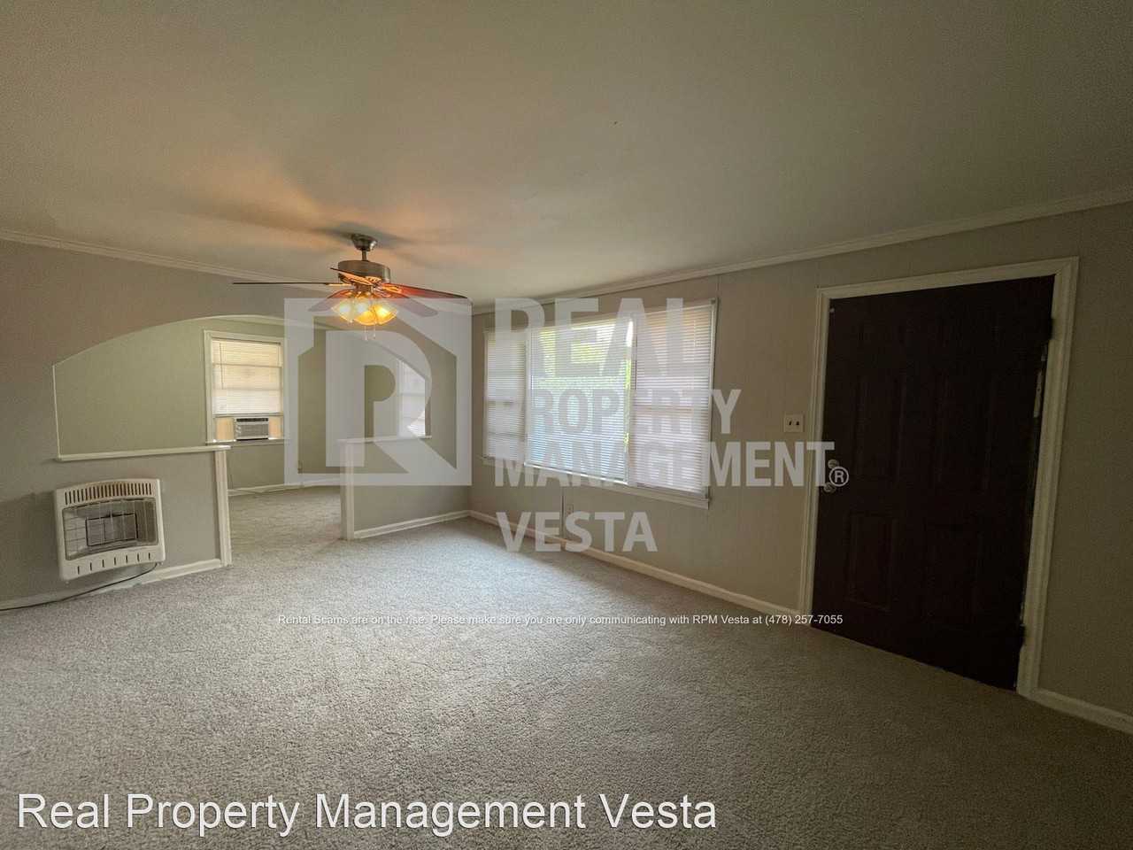 1769 Rocky Creek Rd - Photo 2 of 11