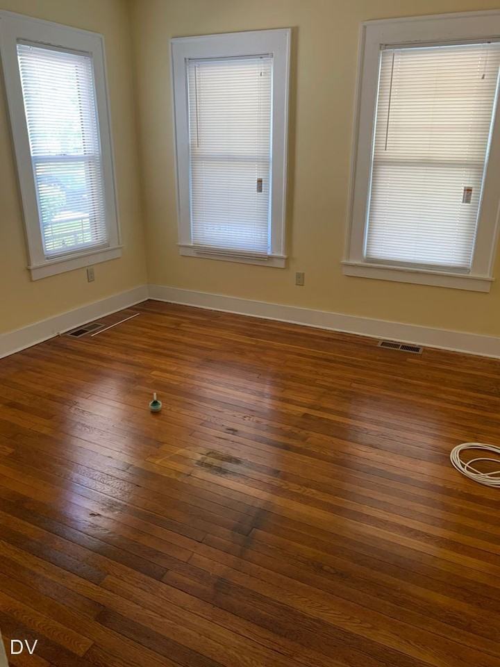 20 Scott St #1 - Photo 3 of 6