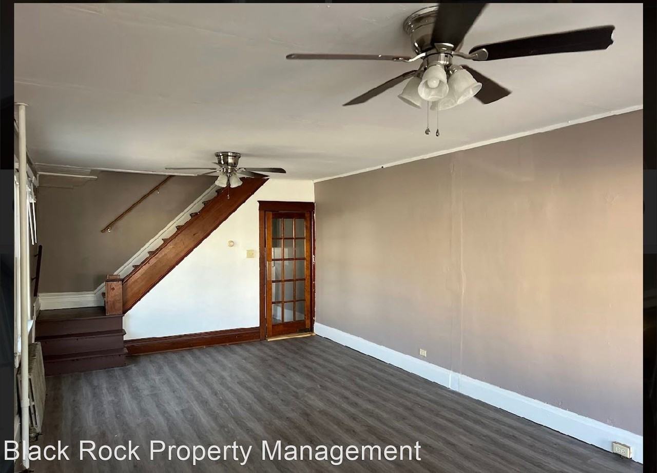 144 6th St - Photo 3 of 17