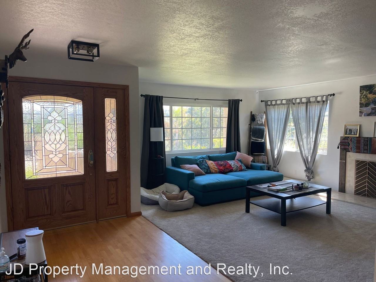 9135 Calle Lucia - Photo 3 of 21
