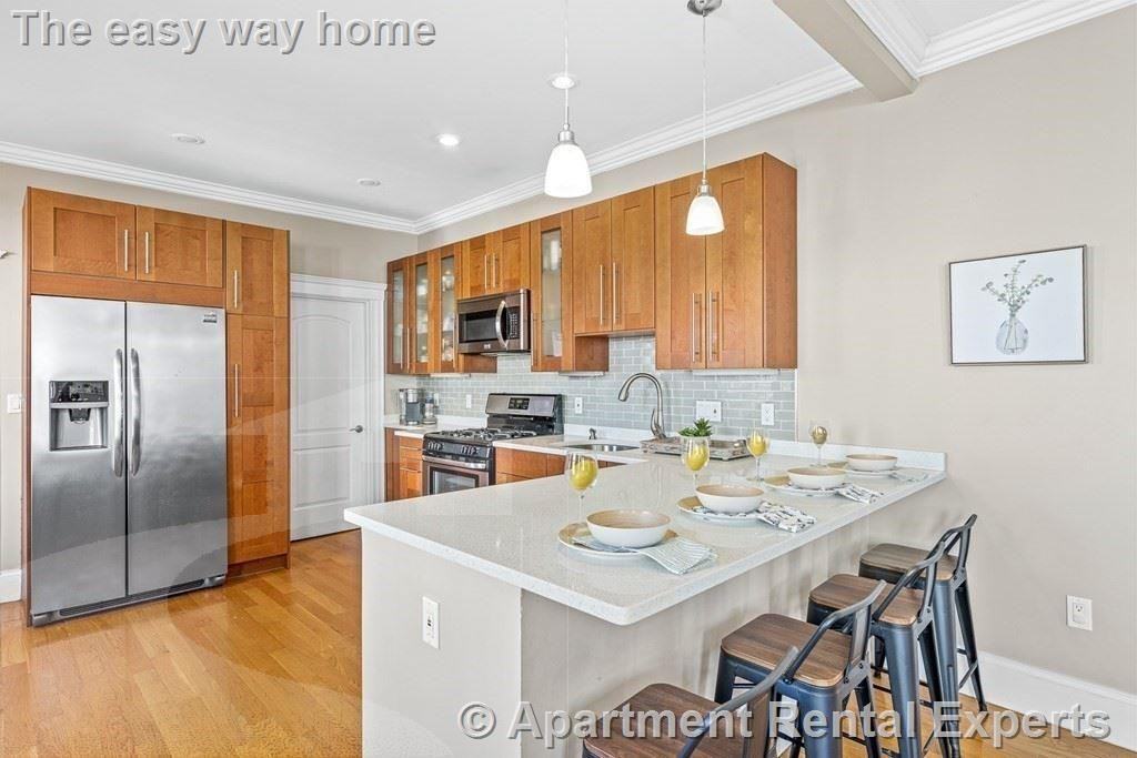 52 Stanley Ave #2 - Photo 3 of 15