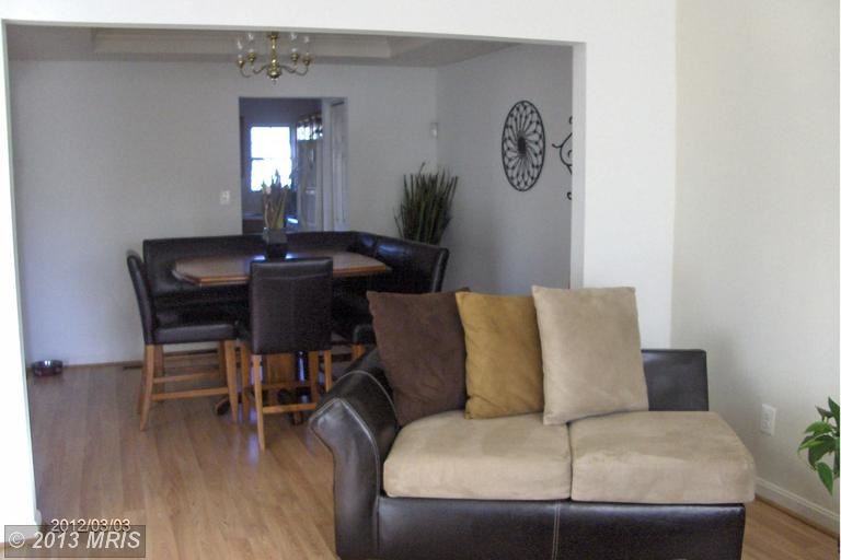 4304 Winners Cir - Photo 3 of 17