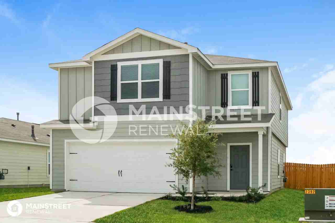 838 Shady Brk - Photo 3 of 16