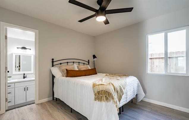 484 Naples St #A - Photo 5 of 11