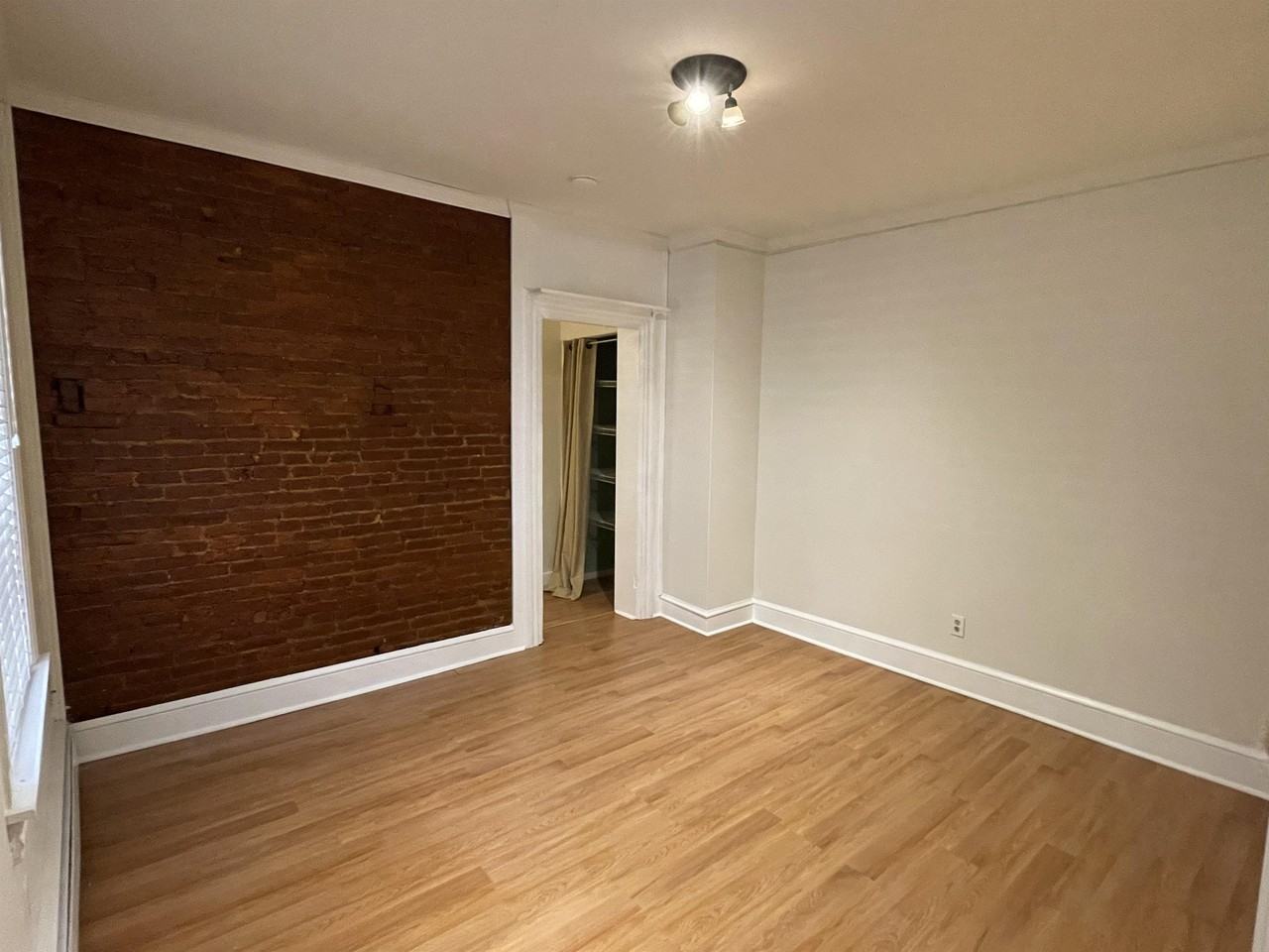 129 E Walnut St #2 - Photo 3 of 10