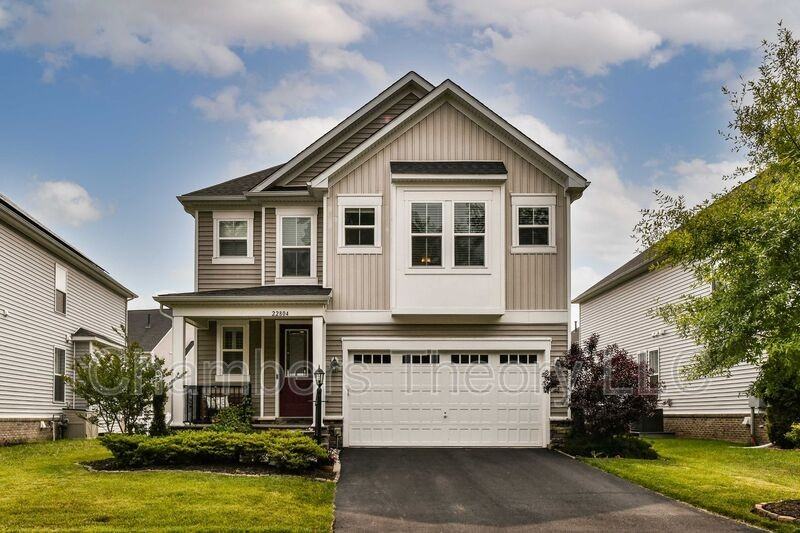 22804 Bubbling Brook Dr - Photo 2 of 46