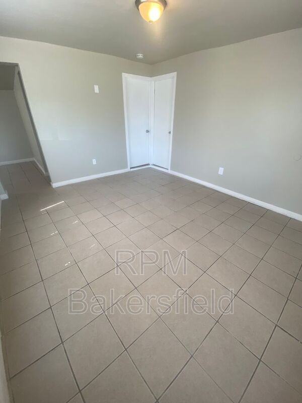 8304 Panama Rd - Photo 2 of 12