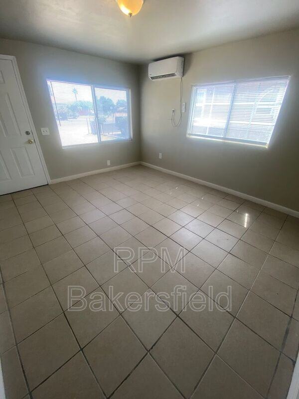 8304 Panama Rd - Photo 3 of 12