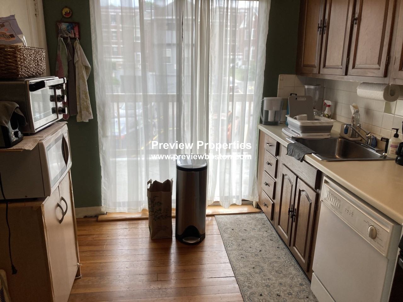 Commonwealth Ave #4 - Photo 2 of 28