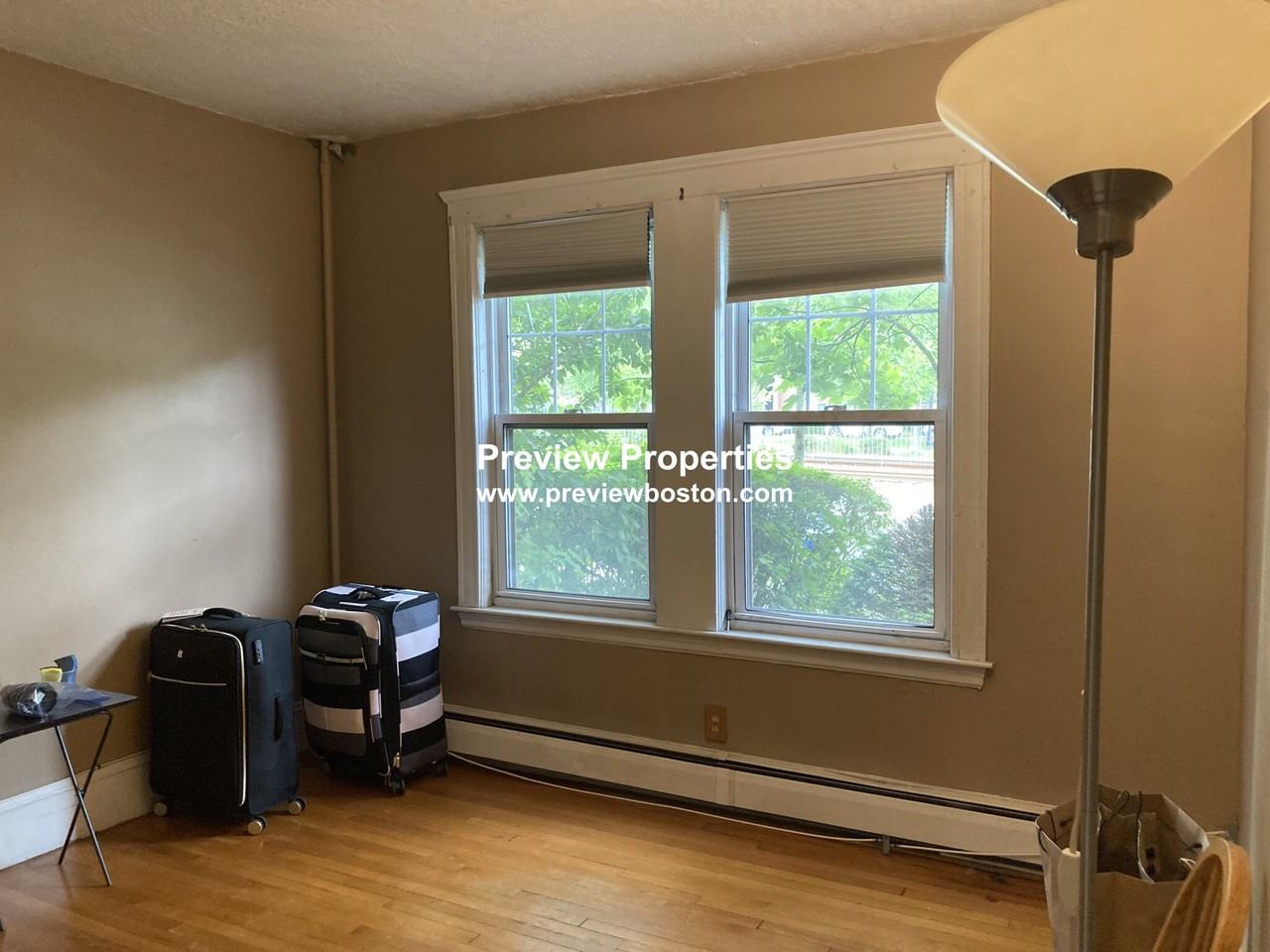 Commonwealth Ave #4 - Photo 4 of 28