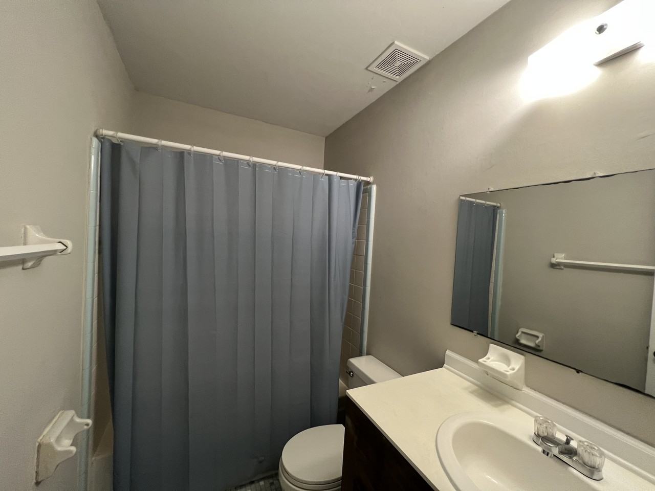 103 Dorchester Manor Blvd - Photo 5 of 8
