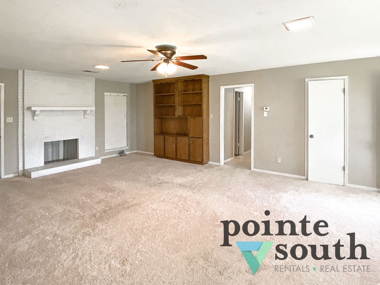 22332 White Ave - Photo 2 of 17