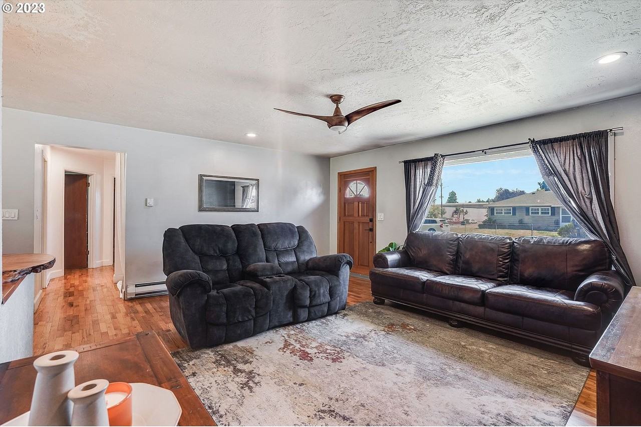 2316 Wintler Dr #NA - Photo 3 of 10