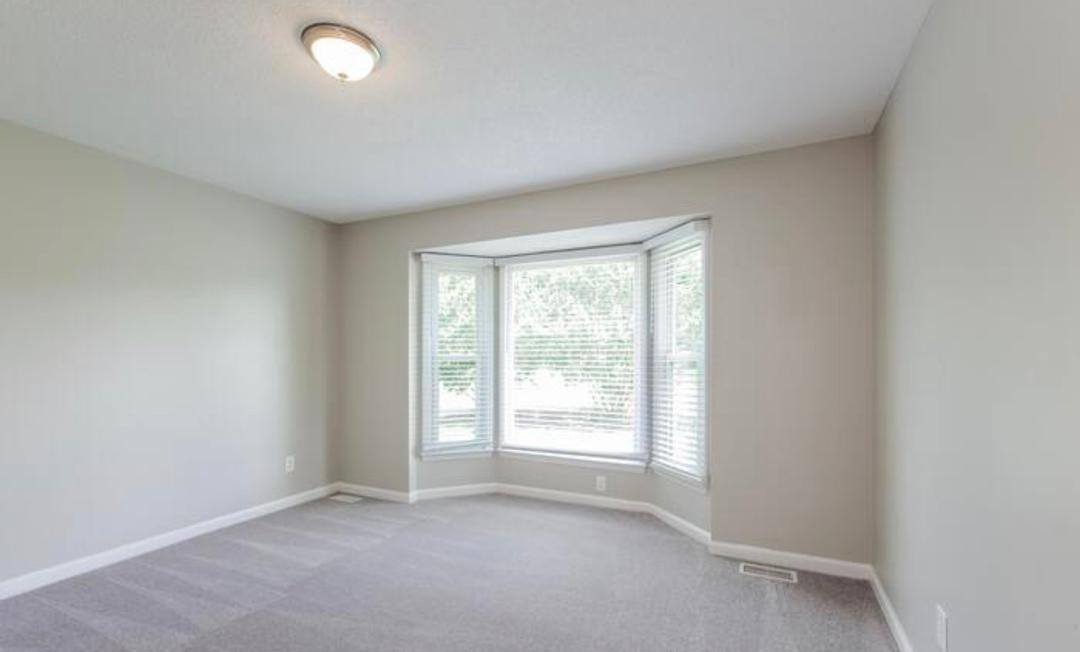 212 Bowling Farm Ct #NA - Photo 3 of 12