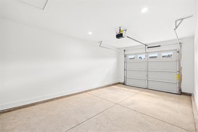 715 Jessica Miley Ln - Photo 3 of 27